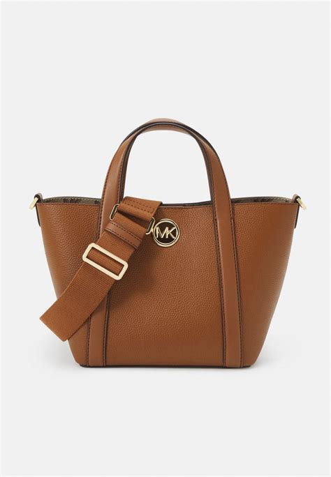 bolso tote michael kors|michael kors tote for sale.